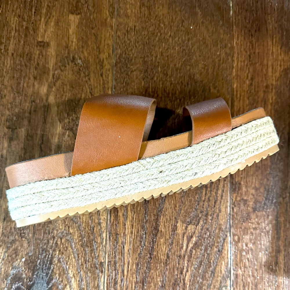 Boutique sandal